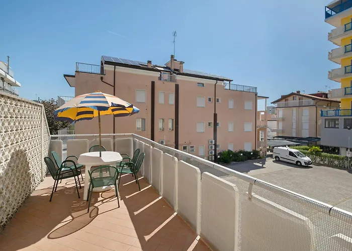 International Апартаменты Лидо-ди-Езоло